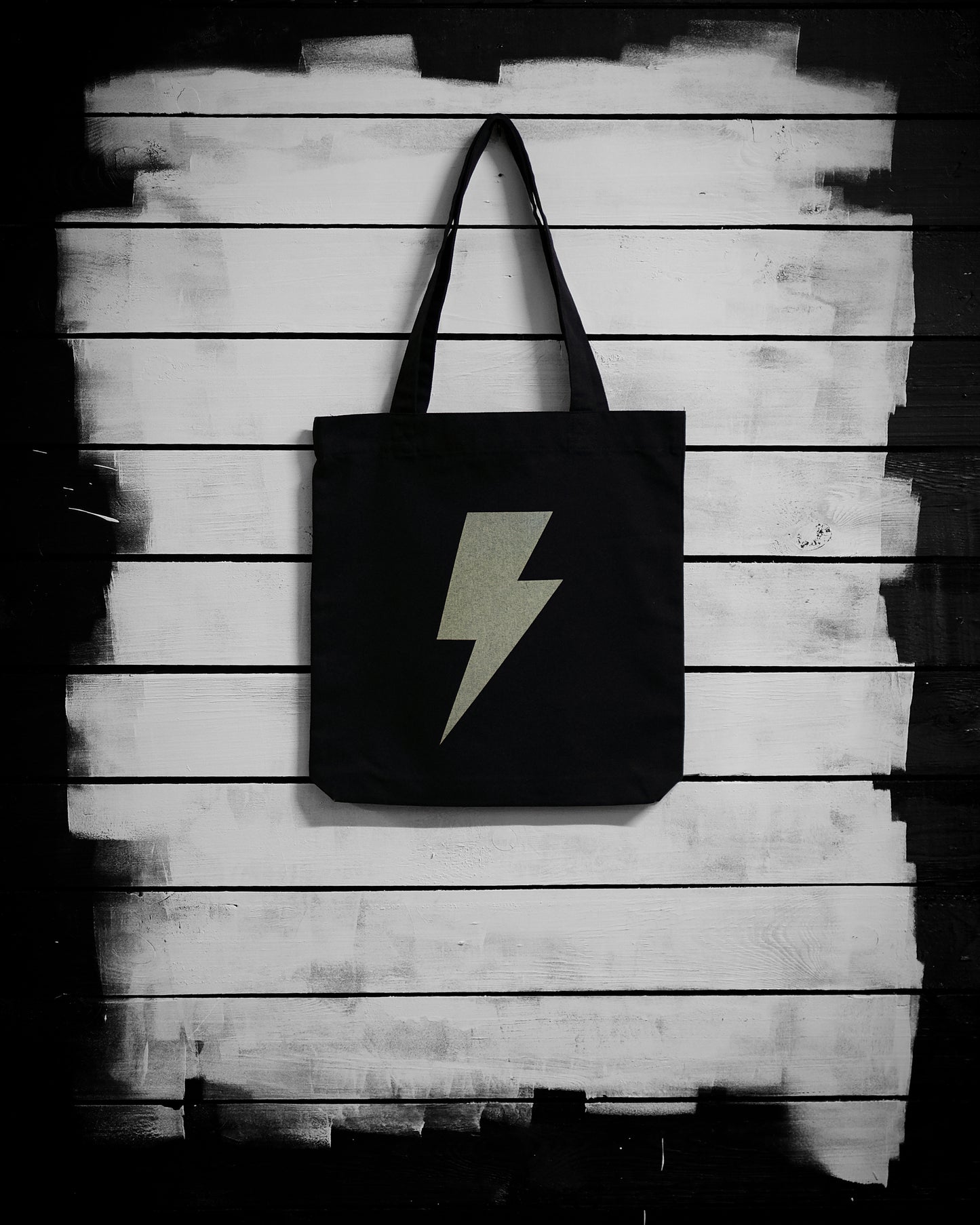 Backstage – Black Bag