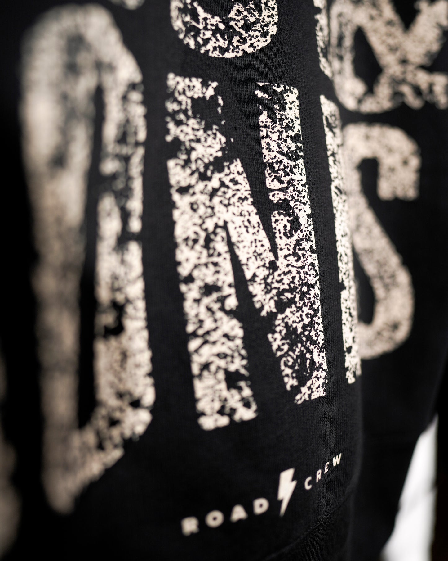 Kickstart – Dust & Bones